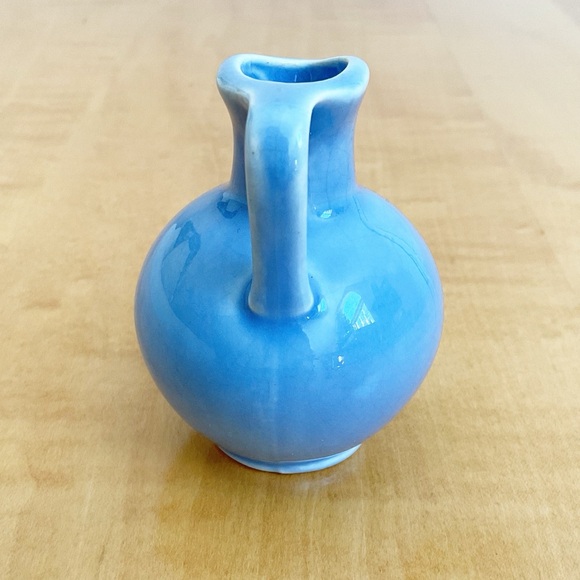 Vintage English Mini Jug Pitcher Soft Blue Glaze Made in England - Picture 8 of 10